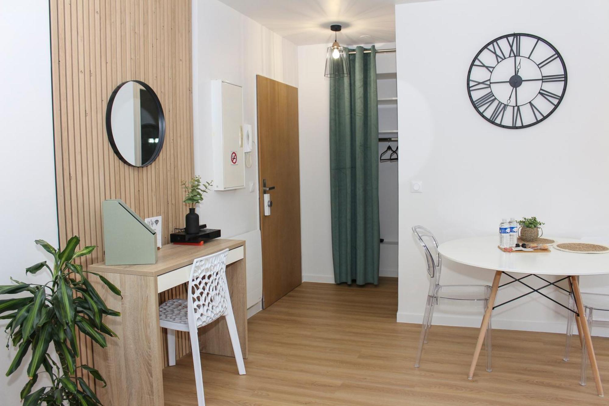 Appartement Entier *Au Pied De La Gare* Juvisy-sur-Orge Zewnętrze zdjęcie